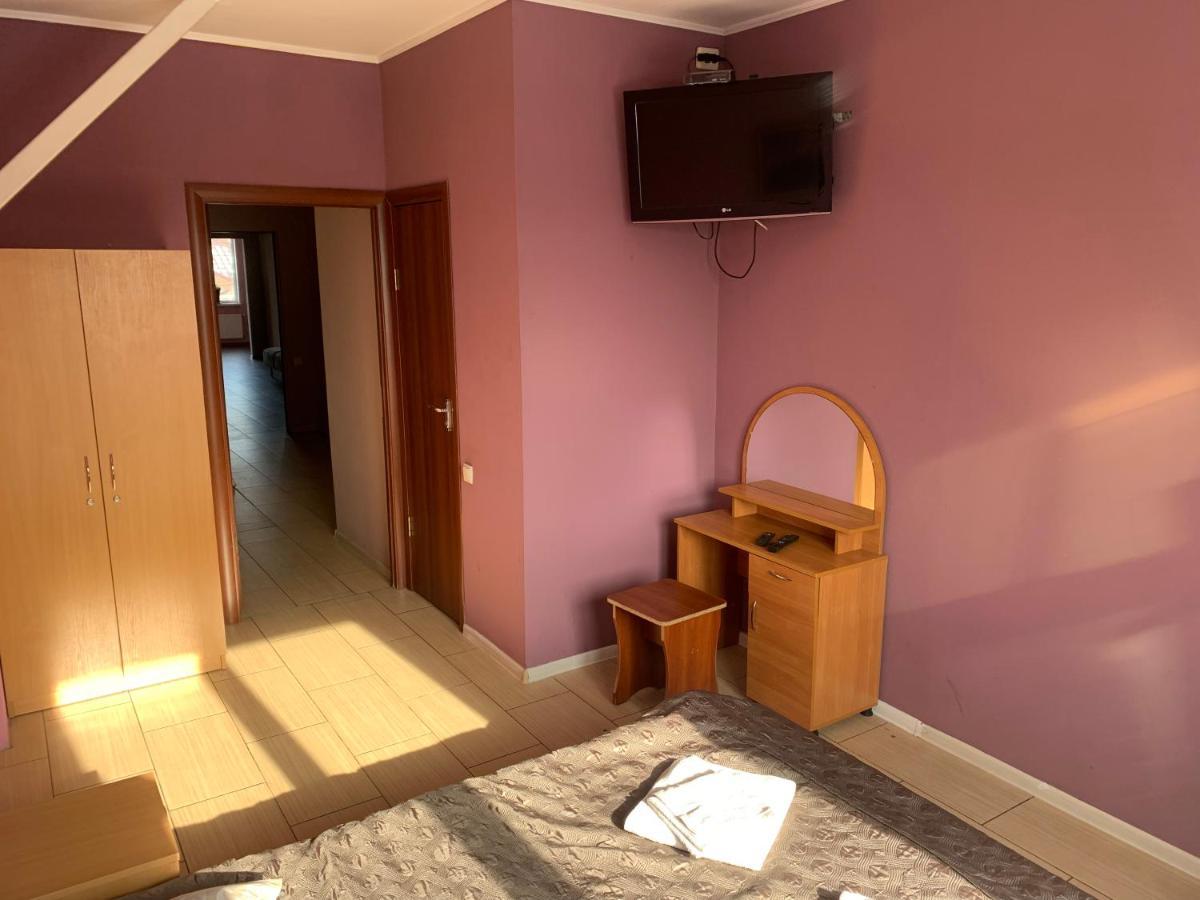 Green Hotel Kiev Ngoại thất bức ảnh