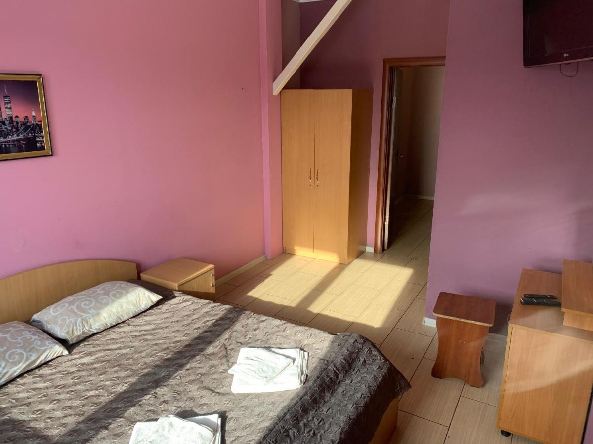 Green Hotel Kiev Ngoại thất bức ảnh