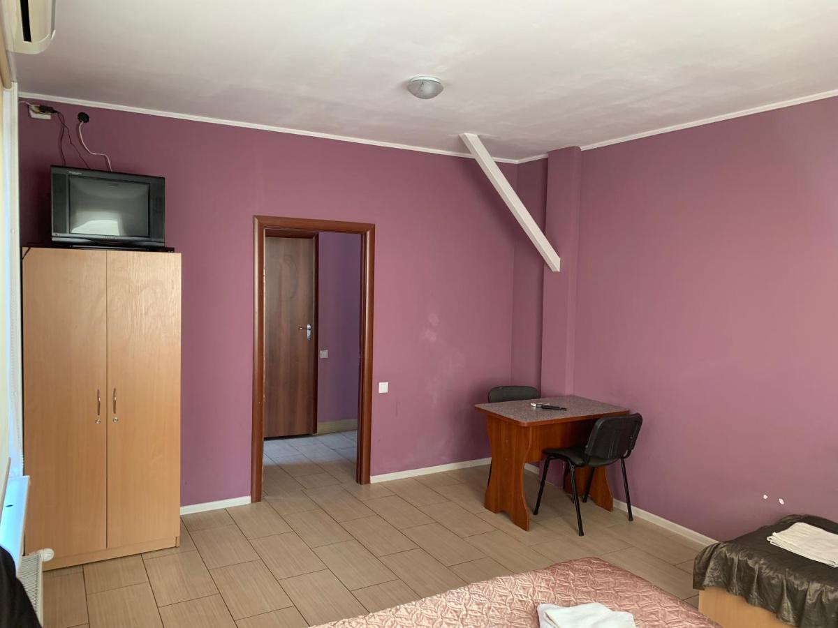 Green Hotel Kiev Ngoại thất bức ảnh