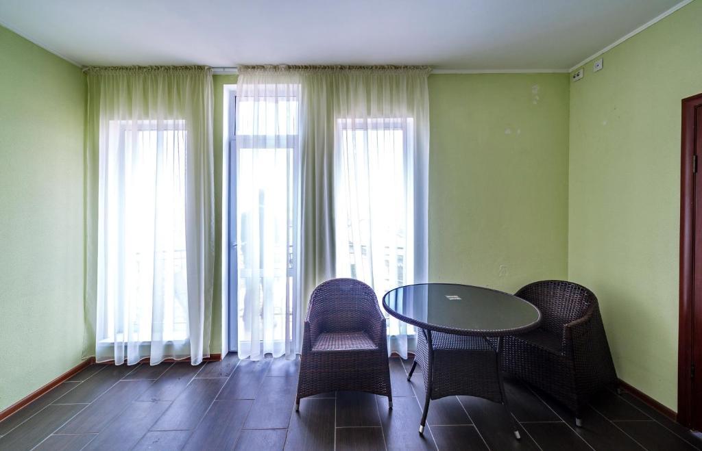 Green Hotel Kiev Ngoại thất bức ảnh
